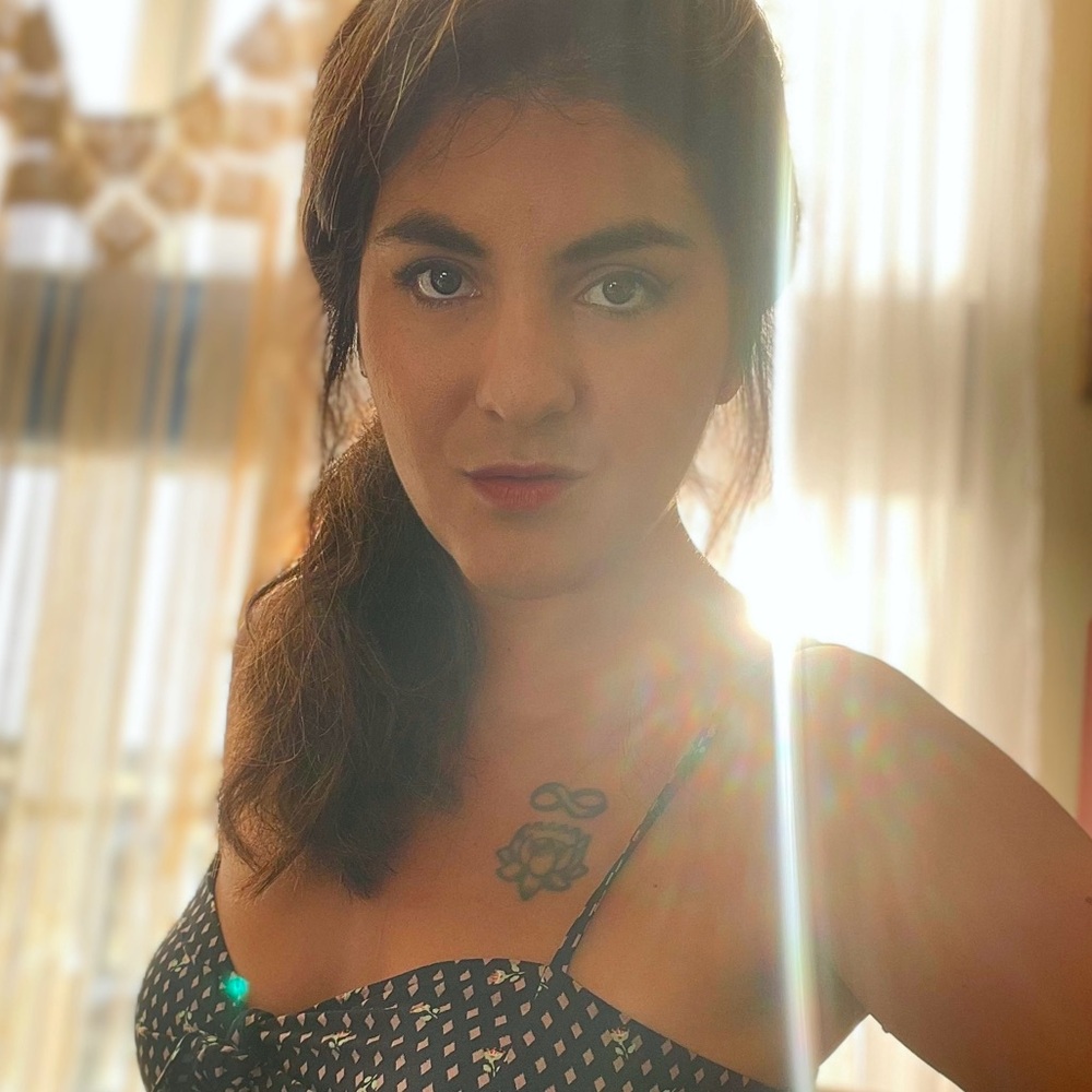 Meet your Posher, Coco Eva